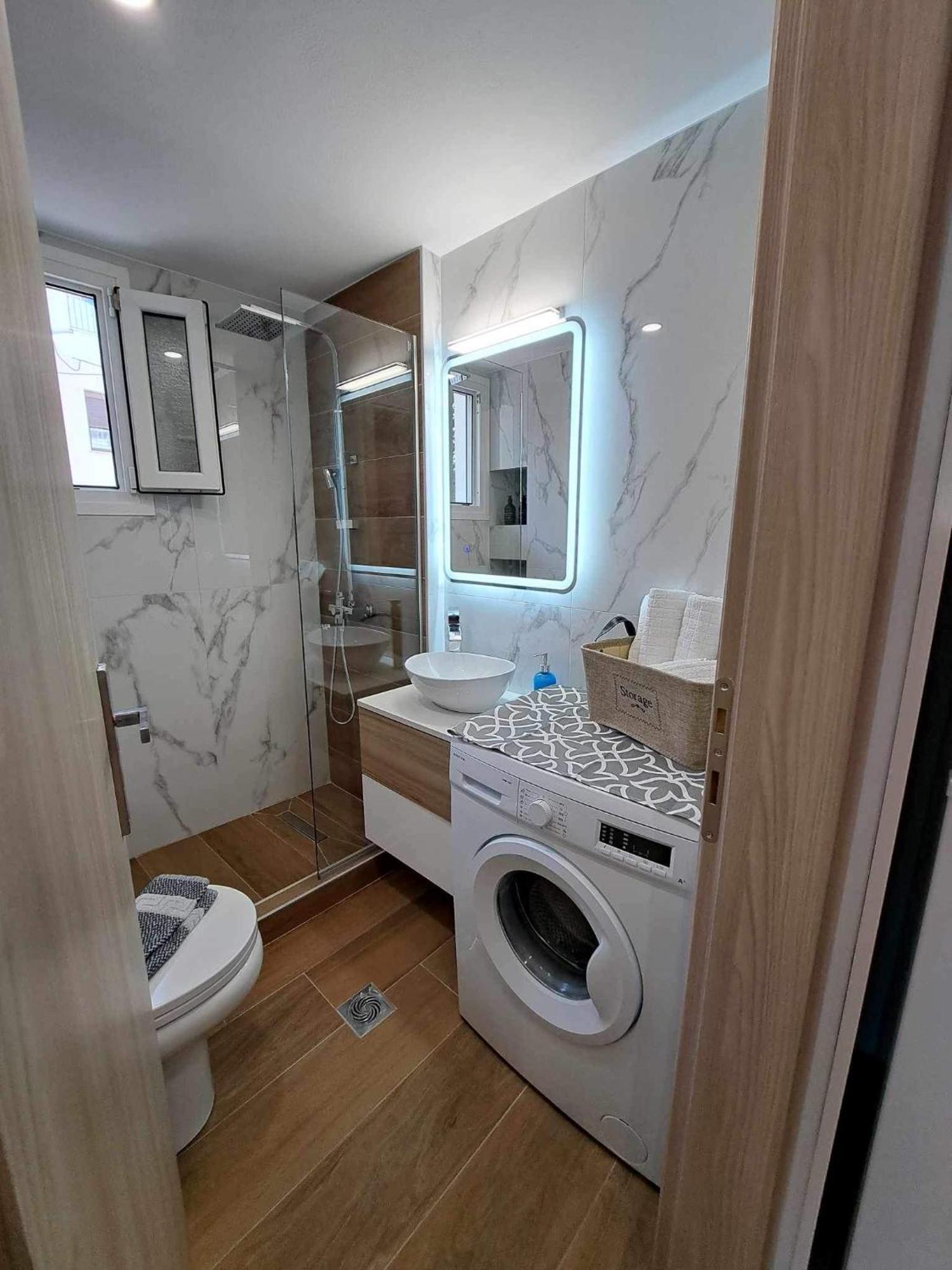 Eclectic Studio With Stone Volos Esterno foto